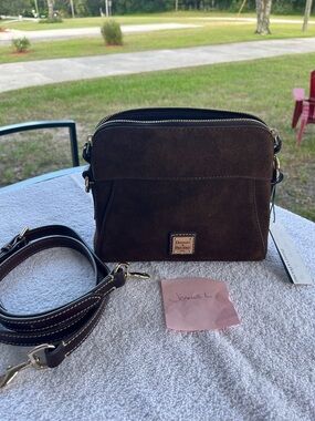 Dooney and Bourke Cameron crossbody bag